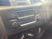 Nissan NP300 Estacas 2022 2p L4/2.5 Man 2022 Nissan NP300 Estacas Ingreso Interiores 9