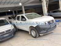 Nissan NP300 Doble Cabina 2020 4p SE L4/2.5 Man A/A Paq. Seg 2020 Nissan NP300 Doble Cabina Ingreso Exteriores 3