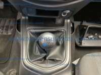 Nissan NP300 Doble Cabina 2020 4p SE L4/2.5 Man A/A Paq. Seg 2020 Nissan NP300 Doble Cabina Ingreso Interiores 12