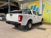 Nissan NP300 Doble Cabina 2020 4p SE L4/2.5 Man A/A Paq. Seg 2020 Nissan NP300 Doble Cabina Venta Exteriores 5