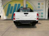 Nissan NP300 Doble Cabina 2020 4p SE L4/2.5 Man A/A Paq. Seg 2020 Nissan NP300 Doble Cabina Venta Exteriores 6