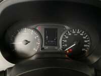 Nissan NP300 Doble Cabina 2020 4p SE L4/2.5 Man A/A Paq. Seg 2020 Nissan NP300 Doble Cabina Venta Interiores 2