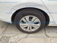 Nissan Versa 2021 4p Sense L4/1.6 Aut IMG_5425