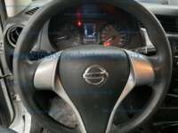 Nissan NP300 Doble Cabina 2020 4p S L4/2.5 Man A/A 2020 Nissan NP300 Doble Cabina Ingreso Interiores 4