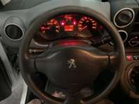 Peugeot Partner 2019 5p L4/1.6/T Diesel Man       2019 Peugeot Partner Venta Interiores 1