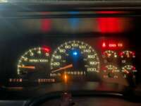 Chevrolet Suburban 1998 5p Cheyenne Tela Aut A/A 1998 Chevrolet Suburban Venta Interiores 3