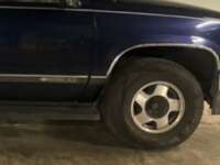 Chevrolet Suburban 1998 5p Cheyenne Tela Aut A/A 1998 Chevrolet Suburban Venta Llantas 2