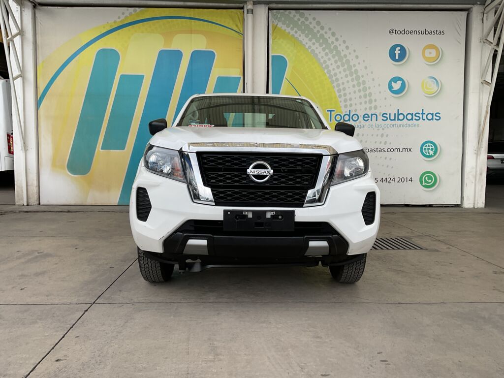 Nissan NP300 Frontier 2020 4p XE L4/2.5 Man 2020 Nissan NP300 Frontier Venta Exteriores 2