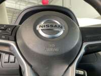 Nissan NP300 Frontier 2020 4p XE L4/2.5 Man 2020 Nissan NP300 Frontier Venta Interiores 12