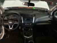 Nissan NP300 Frontier 2020 4p XE L4/2.5 Man 2020 Nissan NP300 Frontier Venta Interiores 4