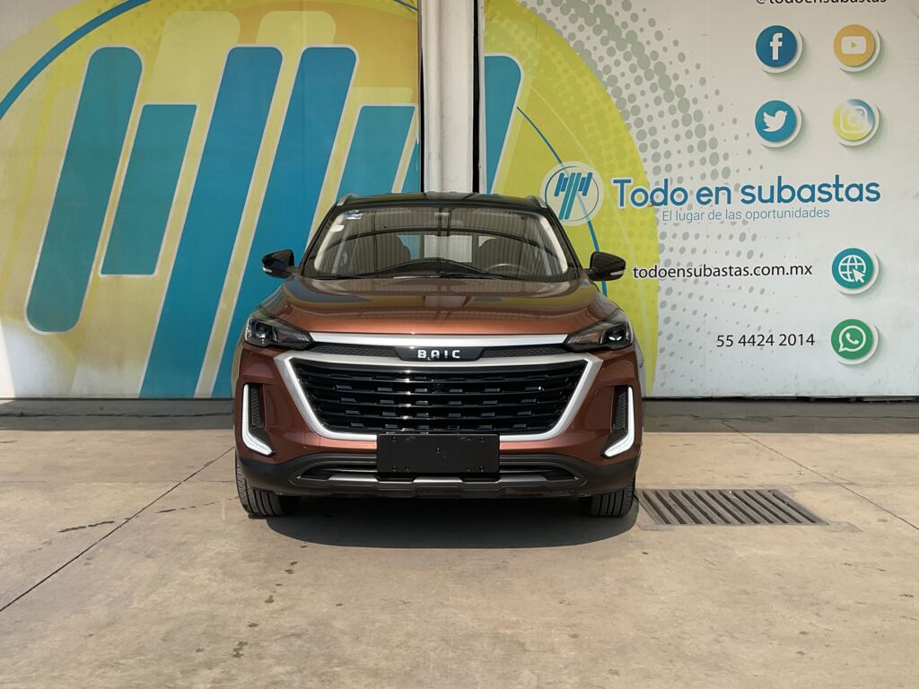 Baic X35 2022 5p L4/1.5 Aut 2022 Baic X35 Venta Exteriores 2