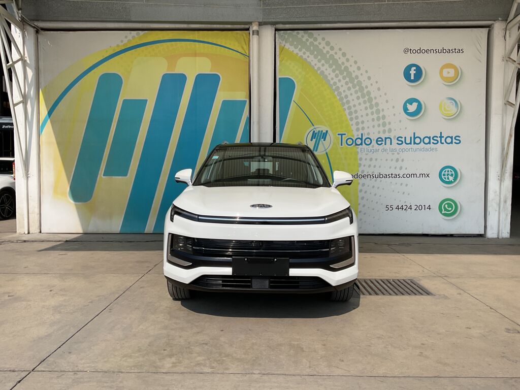 Jac SEI 4 2023 5p ESEI4 Pro EV 51.9 kWh CVT 2023 Jac SEI 4 Venta Exteriores 2