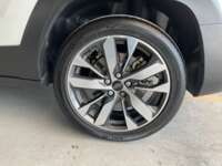 Jac SEI 4 2023 5p ESEI4 Pro EV 51.9 kWh CVT 2023 Jac SEI 4 Venta Llantas 4