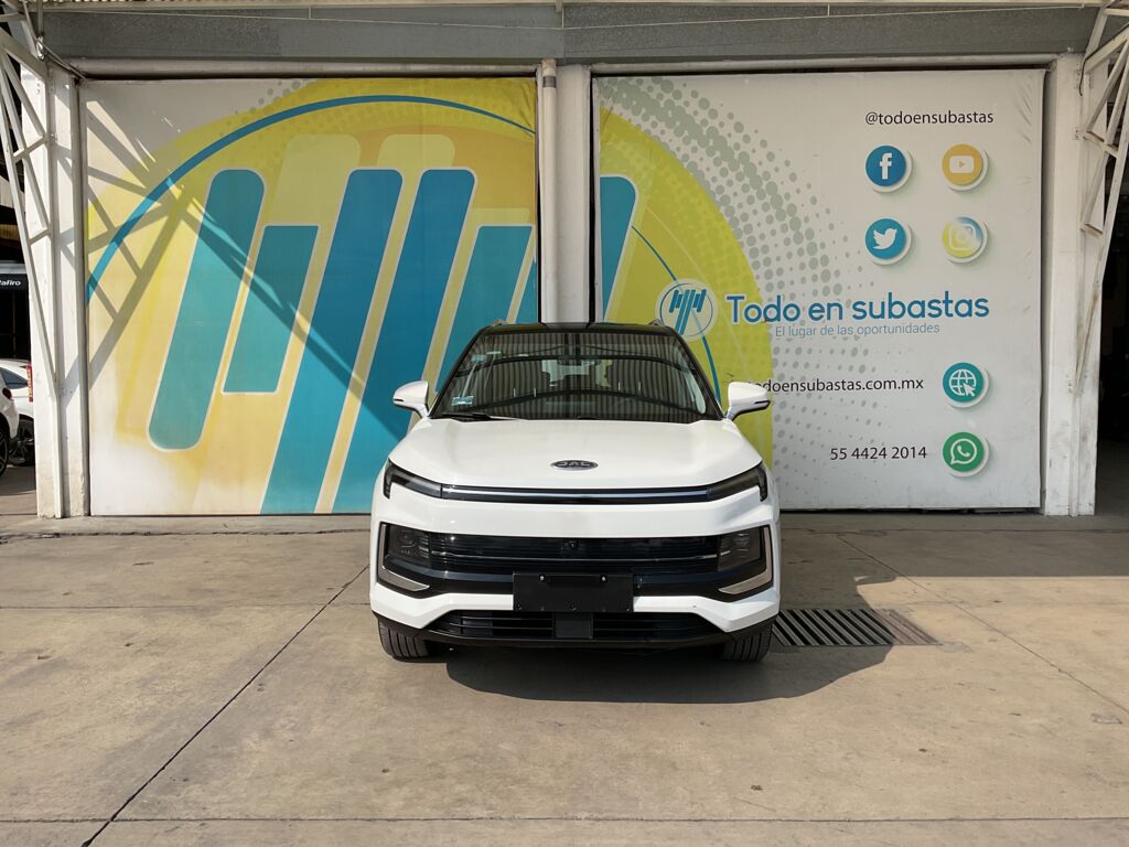 Jac SEI 4 2023 5p ESEI4 Pro EV 51.9 kWh CVT 2023 Jac SEI 4 Venta Exteriores 2