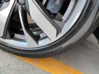 Jac SEI 4 2023 5p ESEI4 Pro EV 51.9 kWh CVT 2023 Jac SEI 4 Venta Llantas 11