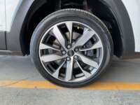 Jac SEI 4 2023 5p ESEI4 Pro EV 51.9 kWh CVT 2023 Jac SEI 4 Venta Llantas 10