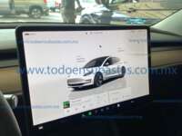 Tesla Modelo 3 2023 4p Estándar EV 60 kWh Aut 2023 Tesla Modelo 3 Ingreso Interiores 8