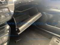 Toyota Prius 2021 5p Base Hibrido L4/1.8 Aut 2021 Toyota Prius Ingreso Interiores 14