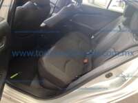 Toyota Prius 2021 5p Base Hibrido L4/1.8 Aut 2021 Toyota Prius Ingreso Interiores 16