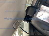 Toyota Prius 2021 5p Base Hibrido L4/1.8 Aut 2021 Toyota Prius Ingreso Interiores 24