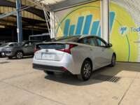 Toyota Prius 2021 5p Base Hibrido L4/1.8 Aut 2021 Toyota Prius Venta Exteriores 5