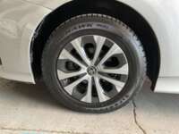 Toyota Prius 2021 5p Base Hibrido L4/1.8 Aut 2021 Toyota Prius Venta Llantas 1