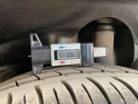 Jac SEI 4 2023 5p ESEI4 Pro EV 51.9 kWh CVT 2023 Jac SEI 4 Venta Llantas 6