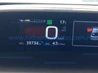 Toyota Prius 2021 5p Base Hibrido L4/1.8 Aut 2021 Toyota Prius Ingreso Interiores 4