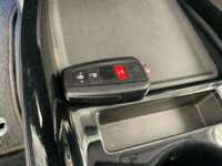 Toyota Prius 2021 5p Base Hibrido L4/1.8 Aut 2021 Toyota Prius Venta Interiores 13