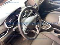 Chevrolet Onix 2023 4p Premier Redline L3/1.0/T Aut IMG_3684