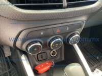 Chevrolet Onix 2023 4p Premier Redline L3/1.0/T Aut 2023 Chevrolet Onix Ingreso Interiores 13