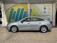 MG MG5 2022 4p Excite L4/1.5 Aut 2022 MG MG5 Venta Exteriores 8