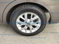 Nissan V-Drive 2022 4p L4/1.6 Man 2022 Nissan V-Drive Ingreso Llantas 6
