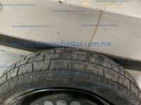 Nissan Versa 2021 4p Sense L4/1.6 Aut IMG_8857