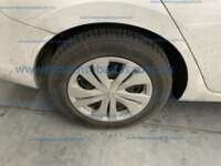 Nissan Versa 2021 4p Sense L4/1.6 Aut IMG_8895