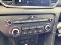 Kia Sportage 2021 5p LX L4/2.0 Aut    2021 Kia Sportage Ingreso Interiores 8