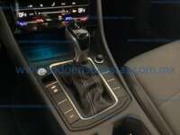 Volkswagen Jetta 2025 4p Sportline L4/1.4/T Tiptronic Línea Nueva 2025 Volkswagen Jetta Ingreso Interiores 12