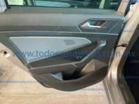 Volkswagen Jetta 2025 4p Sportline L4/1.4/T Tiptronic Línea Nueva 2025 Volkswagen Jetta Ingreso Interiores 22