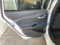 Chevrolet Onix 2021 4p LS L3/1.0/T Aut 2021 Chevrolet Onix Ingreso Interiores 18