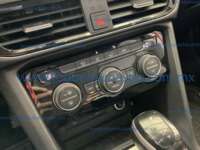 Volkswagen Taos 2024 5p Highline L4/1.4/T Tiptronic 2024 Volkswagen Taos Ingreso Interiores 13