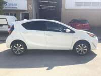 Toyota Prius 2021 5p C Híbrido L4/1.5 Aut 2021 Toyota Prius Venta Exteriores 4