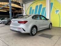 Kia Rio 2021 4p Sedán L L4/1.6 Aut  2021 Kia Rio Venta Exteriores 5