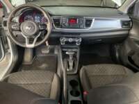 Kia Rio 2021 4p Sedán L L4/1.6 Aut  2021 Kia Rio Venta Interiores 4