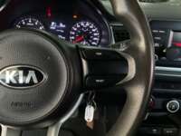 Kia Rio 2021 4p Sedán L L4/1.6 Aut  2021 Kia Rio Venta Interiores 7