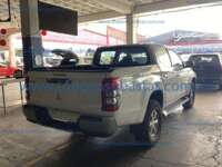Mitsubishi L200 2022 4p GLS Doble Cabina L4/2.5/T Diesel Man 4X4 2022 Mitsubishi L200 Ingreso Exteriores 4