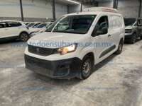 Peugeot Partner 2021 5p L4/1.6/T Diesel Man 2021 Peugeot Partner Ingreso Exteriores 0