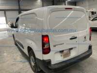 Peugeot Partner 2021 5p L4/1.6/T Diesel Man 2021 Peugeot Partner Ingreso Exteriores 7