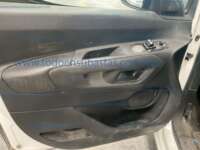 Peugeot Partner 2021 5p L4/1.6/T Diesel Man 2021 Peugeot Partner Ingreso Interiores 1