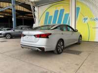 Nissan Altima 2022 4p Advance L4/2.5 CVT     2022 Nissan Altima Venta Exteriores 5