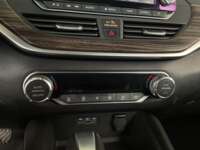 Nissan Altima 2022 4p Advance L4/2.5 CVT     2022 Nissan Altima Venta Interiores 12